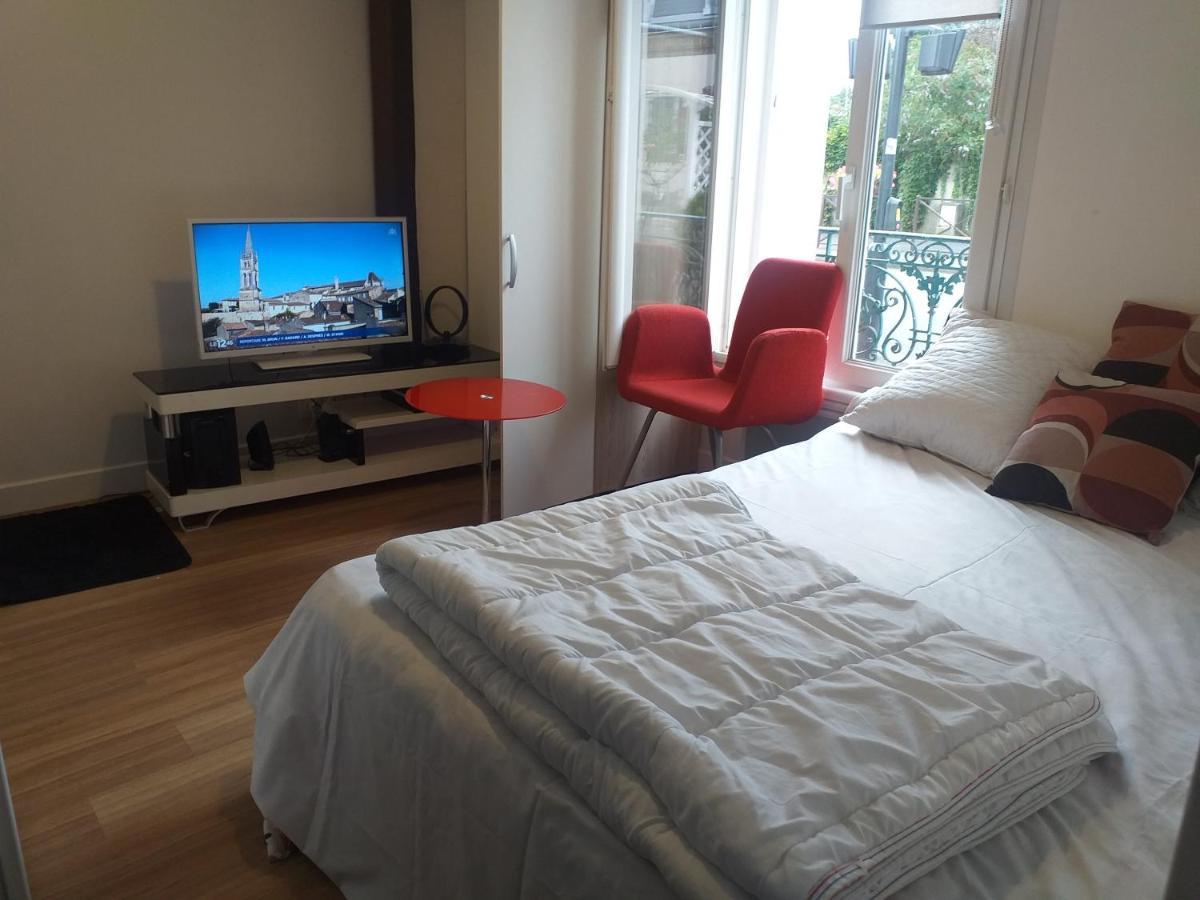 Saint-Brice-sous-Forêt Simple Lovely Studio מראה חיצוני תמונה